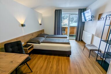 Appartement Haus Talblick - Ap. I/Wohn-Schlafraum/Dusche od. Bad, WC