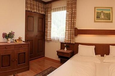 HAUSER Anton - Typ C