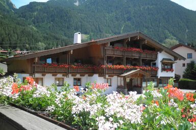 Landhausappartement Kofler - Ferienwohnung F1