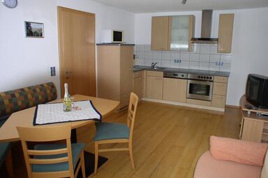 Haus Claudia - Apartment "EG"/2 Schlafräume/2 Dusche, W