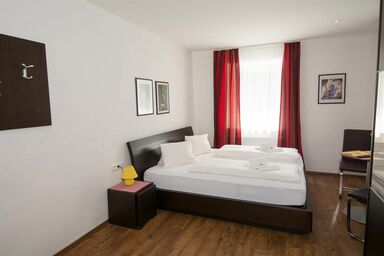 Wohnen im Schizentrum - Doppelzimmer Grosseck mit Dusche/WC