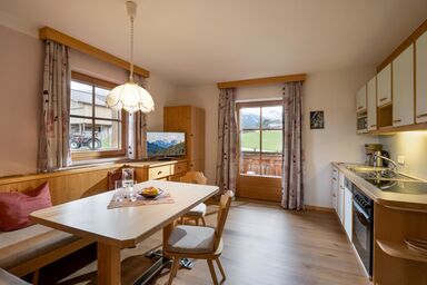 Haus Rosenheim - Apartment  " Almrose"