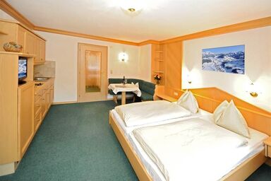 Pension Auhof - Ferienwohnung Sommerstein