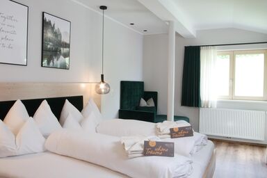 Regitnig - 4* Hotel & Chalets - Doppelzimmer Cosy Neu 3/4 GP  1-3N