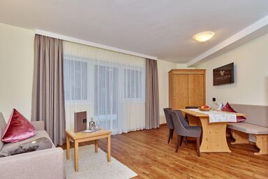 Alp Resort Tiroler Adler - Suite für 2-4 Personen "Bärensuite/Murmele"