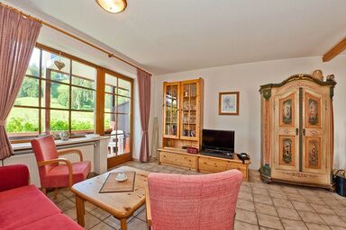 Ferienapartments Schneeheide im Allgäu - Charmante Ferienwohnung mit Balkon und Weitblick SH 7/8