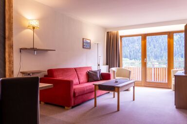 HAUS fern - Nr. 9 Steinröschen