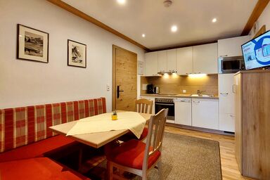 Ferienwohnung in Kappl für 2 Personen im Tiroler Stil