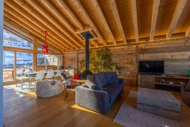 Grimpeur luxury duplex, Spa Access Front Telecabin