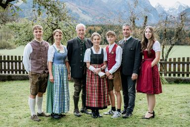 Biobauernhof Poidlbauer - Doppelzimmer "Perneggblick"