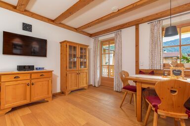 Weber am Gasteig - Komfortable Ferienwohnung - Klausenberg, 56 m², Balkon, TV und 2 separate Schlafzimmer