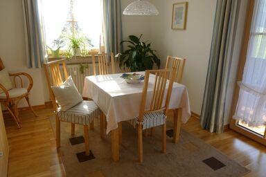 Ferienwohnung Edmeier - Ferienwohnung 2 Chiemseestern für 1-2 Personen (65 qm, 1. Etage)