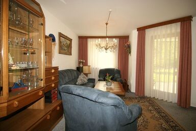 Ferienwohnung Katharina 1 + 4 - Ferienwohnung Nr. 1, 1 bis 4 Personen, 100 qm, 2 separate Schlafzimmer, Terrasse
