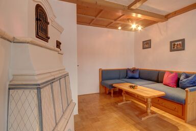 Gasthof-Appartements Vroni - Chiemgau Karte - Appartement 4 für 2 Personen, 1 separates Schlafzimmer, Balkon, 58 m²