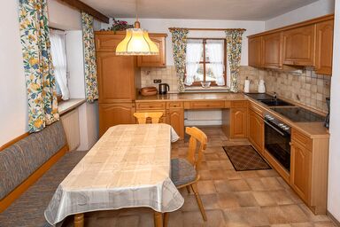 Bauernhof Daurerhof Ferienwohnung - Ferienwohnung I Wohn-/Schlafraum getrennt, 40 qm im 1. Obergeschoss