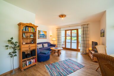 Ferienwohnung Unternberg inkl. Chiemgaukarte - Ferienwohnung Unternberg 58qm Balk., Küche, 1 Schlafzimmer, 1 Wohnschlafz., 2 P.