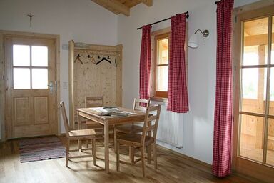Rieplhof - Ferienwohnung Kaiserblick mit 2 separaten Schlafzimmer, 3 Erw. u. 1 Kind