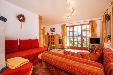 Evi's Wohnung - Drei-Raum-Ferienwohnung, 107 qm mit Blick in die Berge