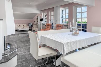 Chiemgauzeit Ferienwohnung - Chiemgau Karte - Ferienwohnung für 4 Personen, 1 separates Schlafzimmer, 100m²