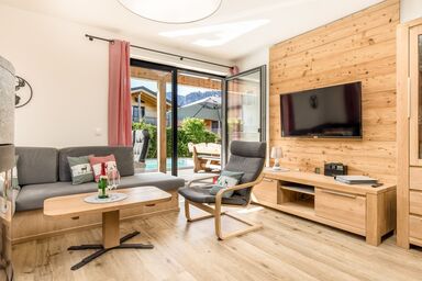 Chalet Alpenzauber - Chiemgau Karte - Ferienhaus mit Pool für 6 Personen, 3 Schlafzimmer, 128m²