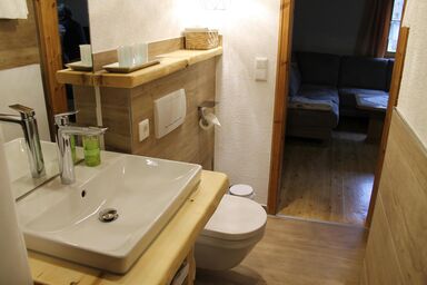 Ferienwohnungen Baur - Ferienwohnung Riedlsteinblick (70qm) für 4 Personen mit Balkon