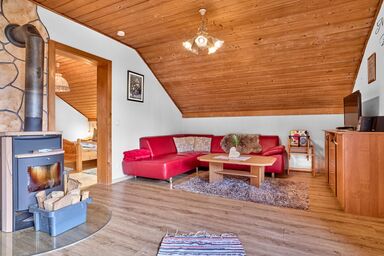 Huisnhof - FeWo Bleikristall (70qm) mit Kachelofen und Balkon für 4 Personen im 1.OG