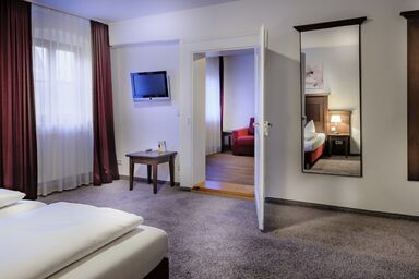 Himmel-Landshut GmbH Hotel-Restaurant-Cafe - Appartement mit Flachbild-TV und kostenfreies WLAN