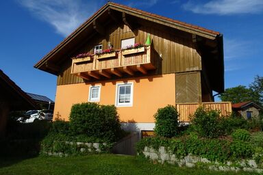 Ferienwohnungen Anna Geißinger - Fewo Lusen (80qm) mit Balkon für 4 Personen