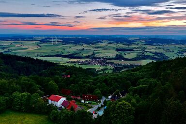 Fränkische Linie - Radspitz-Ferienwohnungen - Ferienwohnung Fränkische Linie (68 qm) im Obergeschoss