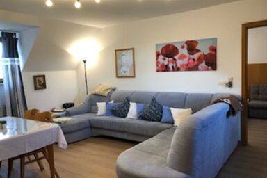 Gästehaus Jutta / Pension Link - Ferienwohnung-Milseburg mit komplett eingerichteter Küchenzeile