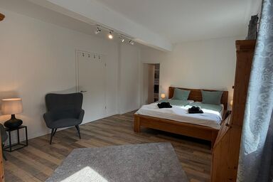 Haus Falkenstein - Ferienwohnung Wolf