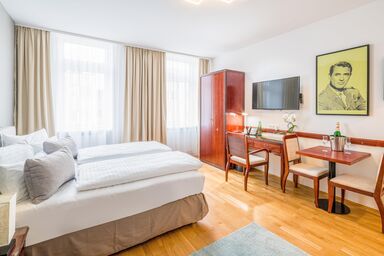 Best Western Plus Celebrity Suites - Double room