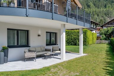 Alpenchalet - Gartenapartment .1