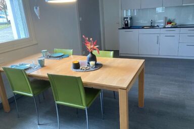 Gemütliche Parterre-Ferienwohnung mit Terrasse - Gemütliche Parterre-Ferienwohnung mit Terrasse .1