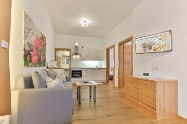 Kronhofer - Apartments und Erlebnis-Imkerei - Apartment Alpenrose