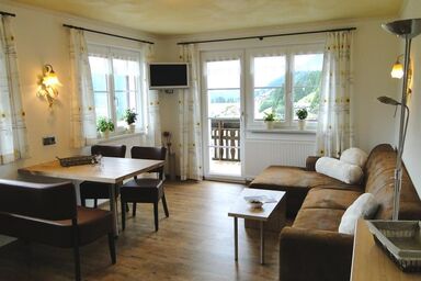 Gästehaus Säntisblick - Ferienwohnung 6, 64 qm, Balkon