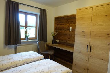 Haus Schmölz - Ferienwohnung Kilian (50qm) mit Balkon