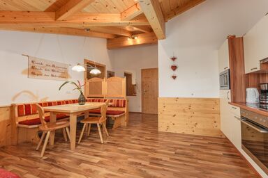 Gästehaus Sieder by Schladming-Appartements - Appartement Rot