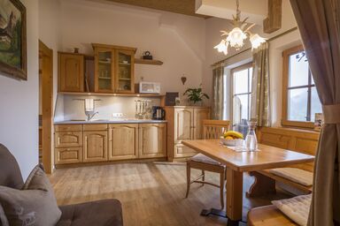 Guggenhof - Ferienwohnung Astbergblick mit 1 Schlafraum