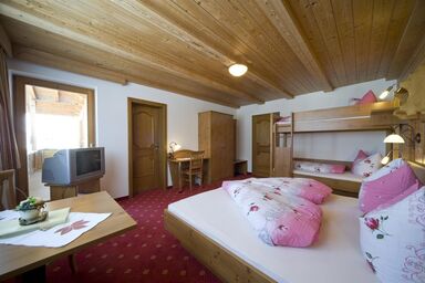 Gästehaus Alpenblick - Familienzimmer