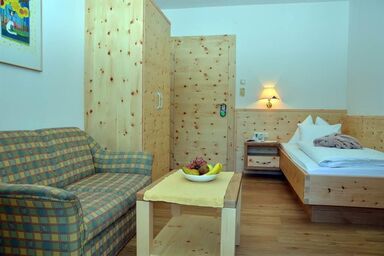 Hotel Rauscher & Paracelsus - Einzelzimmer mit Dusche od. Bad, WC