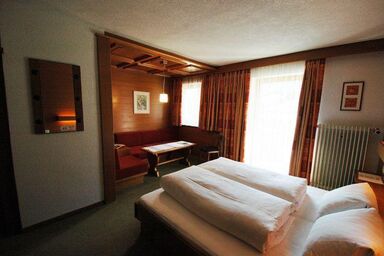 Gästehaus Tanneck - Bergkristall