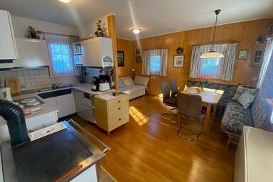 Troadkastn Familie Fritz - Troadkastn