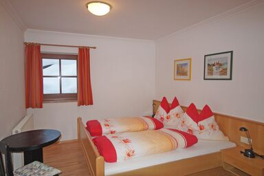 Gabi Höllwart - Apartment/2 Schlafräume Nr.2