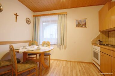 Sturm, Ferienhof - Apartment "Lesachtal"/2 Schlafräume/Dusche, WC