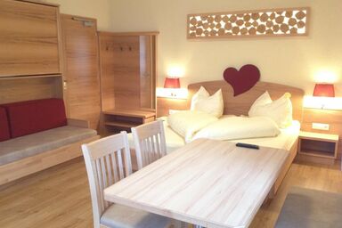 Bio-Pension Aussacher - Zimmer Hochwurzen