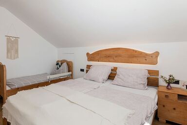 Gästehaus Drachennest - Dreibettzimmer Sissi