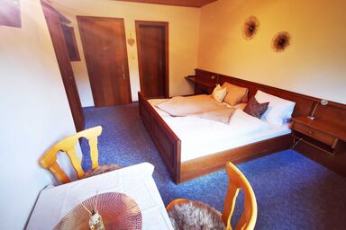 Weindlhof - Doppelzimmer 2 inkl. erweitertem Frühstück (Zimmer Nr.3)