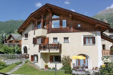 Studio-Appartement Chardun mit Gartensitzplatz