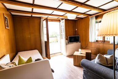 Bürcher Haus 1. OG Süd-West 2 1/2 Zimmerwohnung, 4-Betten (Bürcher Haus 1. OG)